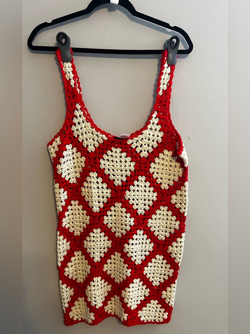 VICI Sweet Getaway Red White Crochet Granny Square Mini Dress Coverup | Medium